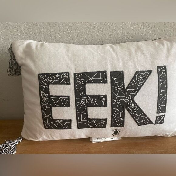 Halloween Decorative Reversible Throw Pillow Spider Web Tassels 12X18 - Picture 4 of 6